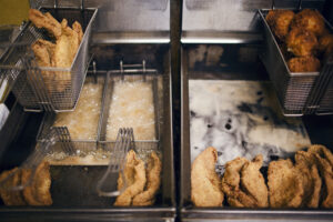 Restaurant Fryer Ultimate Buying Guide - Chef's Deal