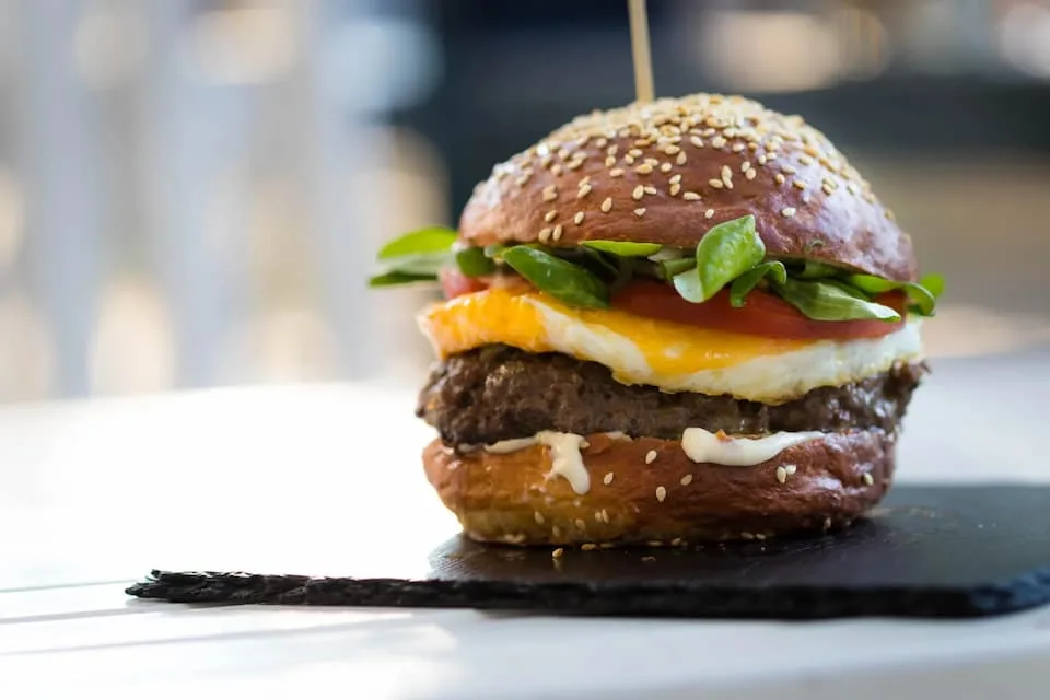 Popular Street Foods , Hamburger - Chef's Deal