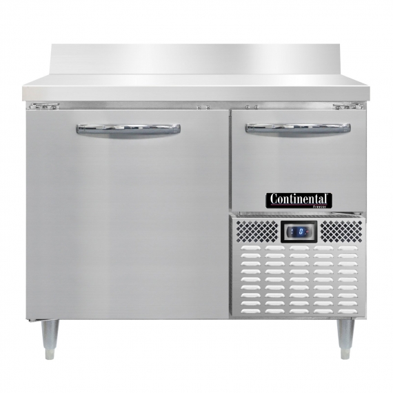 Continental Refrigerator DFA43NSSBS 43