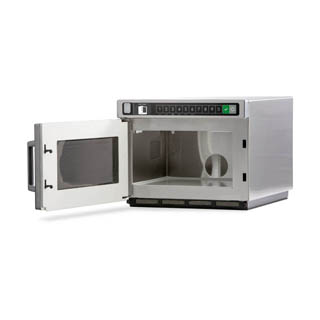 Amana HDC182 Heavy Volume Commercial Microwave Oven, Chef's Deal