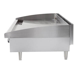 StarMax 648TF Heavy-duty all-welded body construction with stainless steel front, Chef's Deal